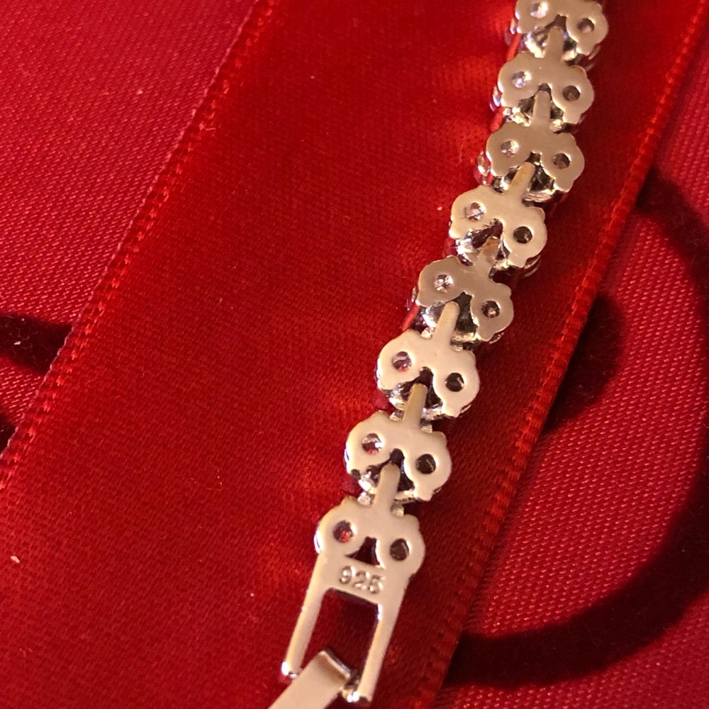 Beautiful bracelet - Picture 5 of 8
